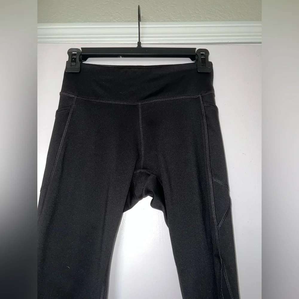 Capris - Picture 2 of 6